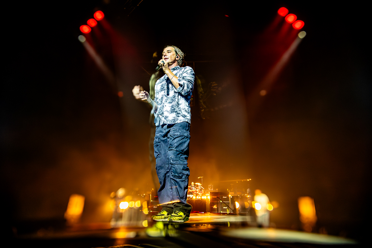 Bush @ AFAS Dome, picture 23, photographed by Dorien Goetschalckx - FrontView Magazine