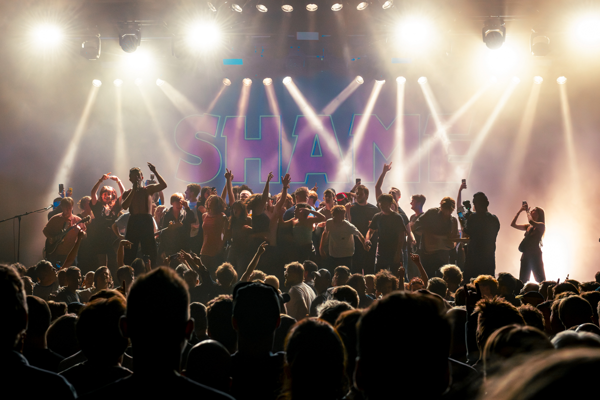 Shame @ Trix, picture 22, photographed by Bart Janssens - FrontView Magazine