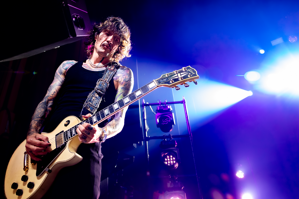The Darkness @ Ancienne Belgique, picture 6, photographed by Dorien Goetschalckx - FrontView Magazine