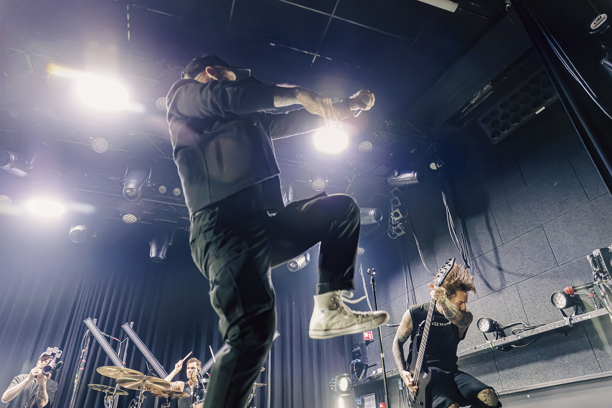 We Came As Romans @ 013, foto 9, foto's door Peter Smet - FrontView Magazine