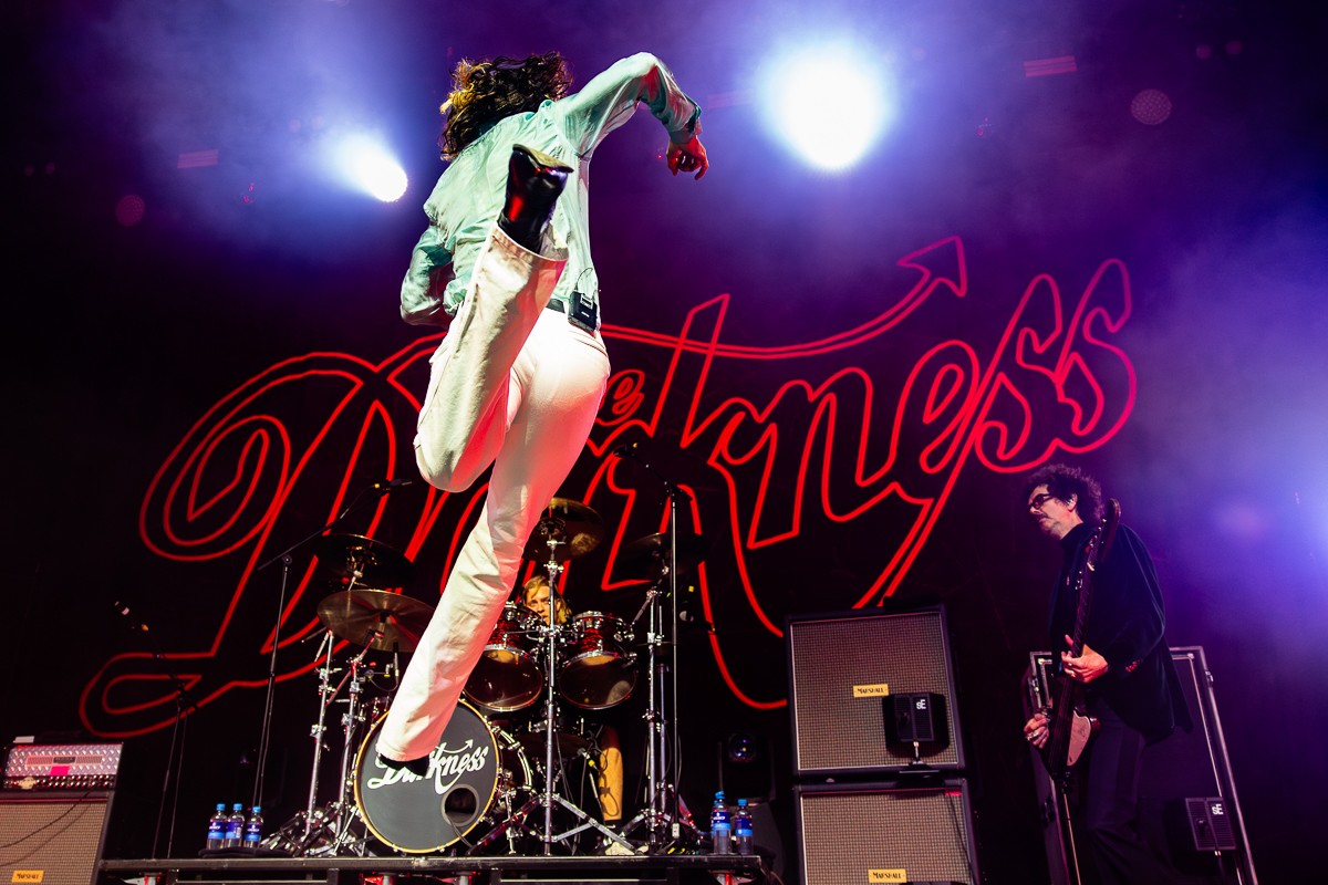 The Darkness @ 013, foto 20, foto's door Dorien Goetschalckx - FrontView Magazine