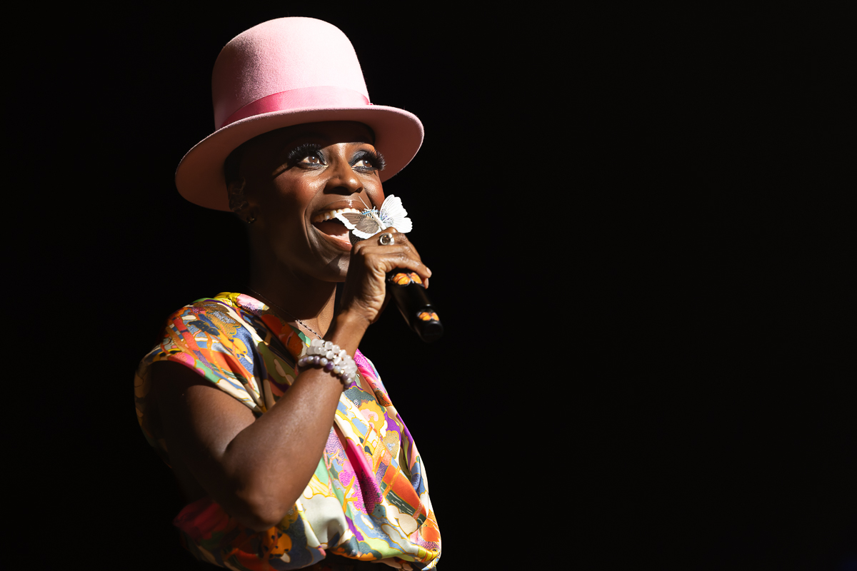 Morcheeba @ De Roma, picture 6, photographed by David Johnson - FrontView Magazine