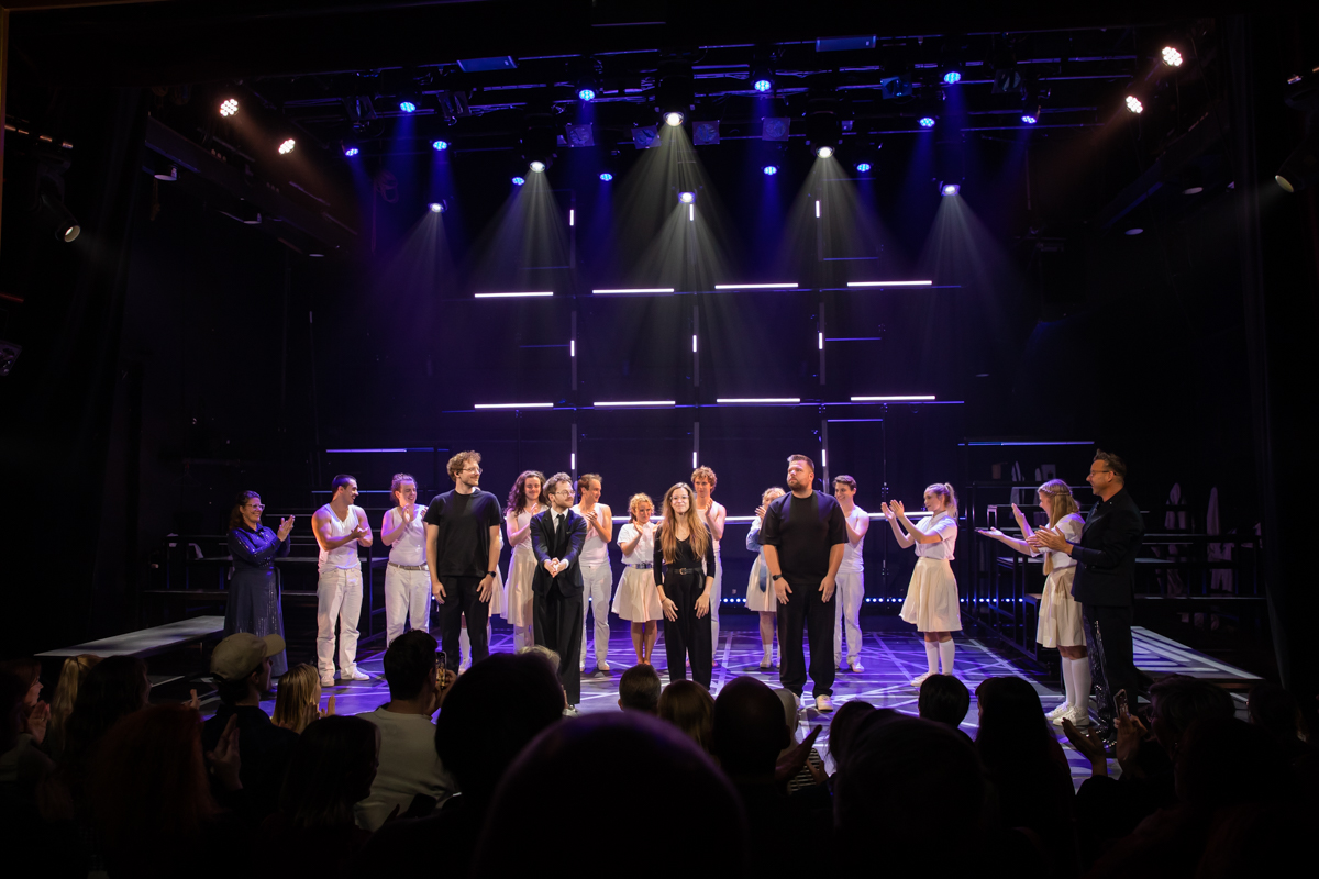 Première Spring Awakening @ Fakkeltheater - Rode Zaal, foto 2, foto's door Goele Bormans - FrontView Magazine