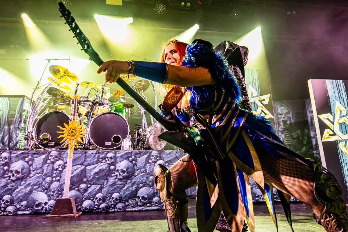 Angus MC Six @ Trix, picture 9, photographed by Dorien Goetschalckx - FrontView Magazine