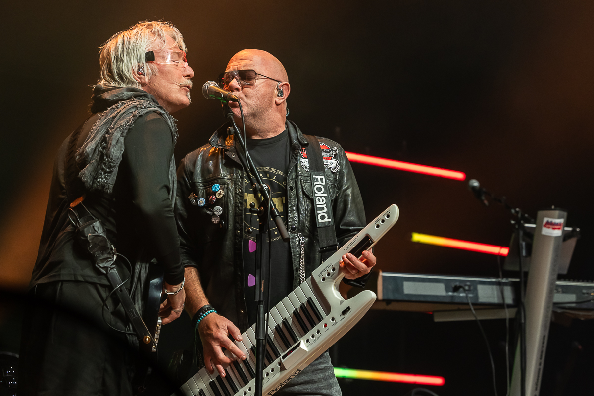 Kim Wilde Closer Tour 2025 @ De Roma, picture 7, photographed by Marc Verdonck - FrontView Magazine