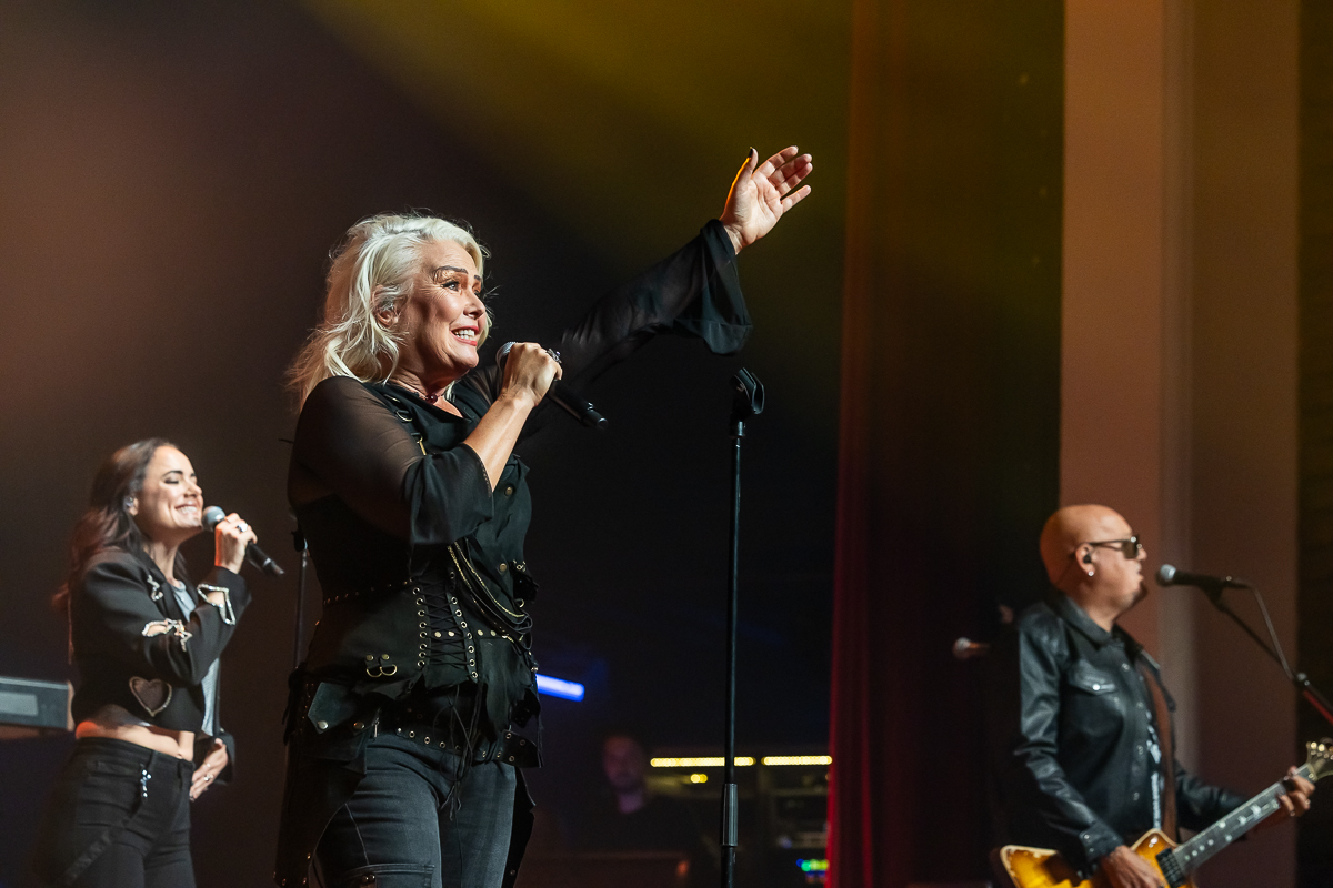 Kim Wilde Closer Tour 2025 @ De Roma, picture 16, photographed by Marc Verdonck - FrontView Magazine