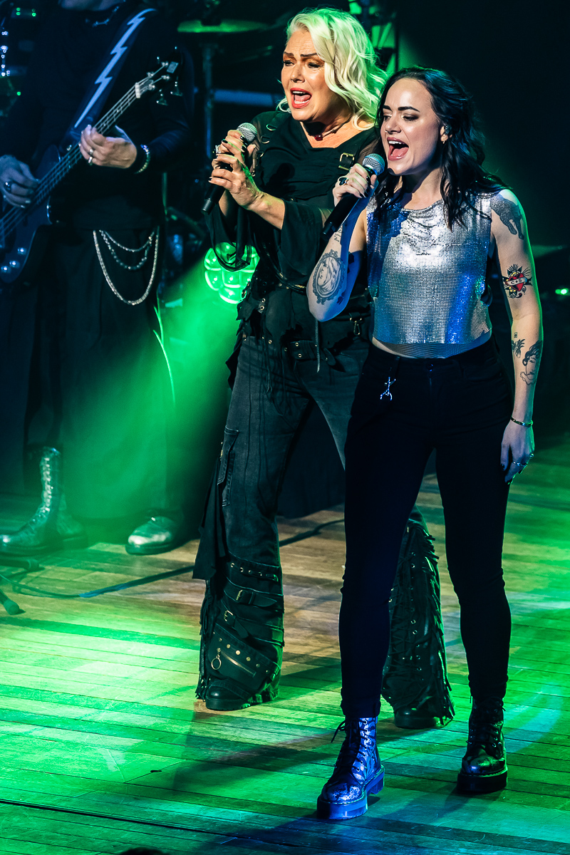 Kim Wilde Closer Tour 2025 @ De Roma, picture 22, photographed by Marc Verdonck - FrontView Magazine