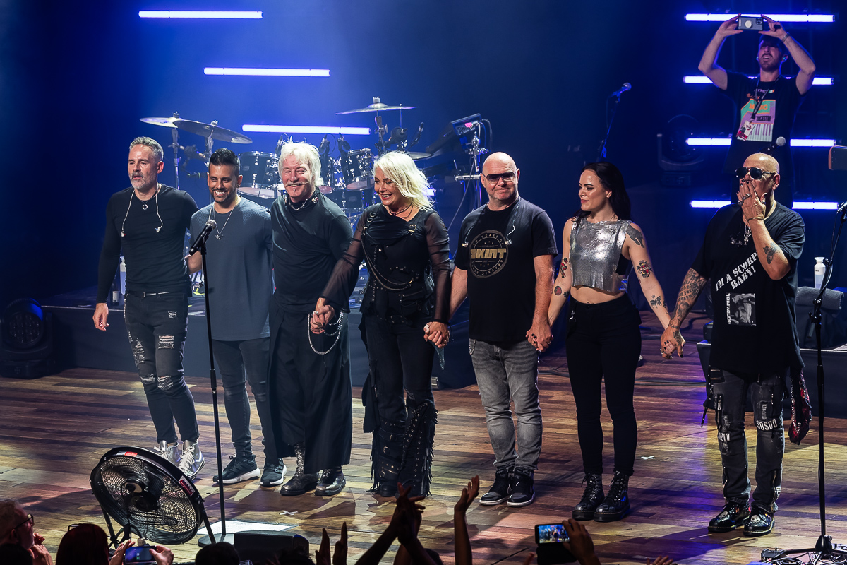 Kim Wilde Closer Tour 2025 @ De Roma, picture 43, photographed by Marc Verdonck - FrontView Magazine