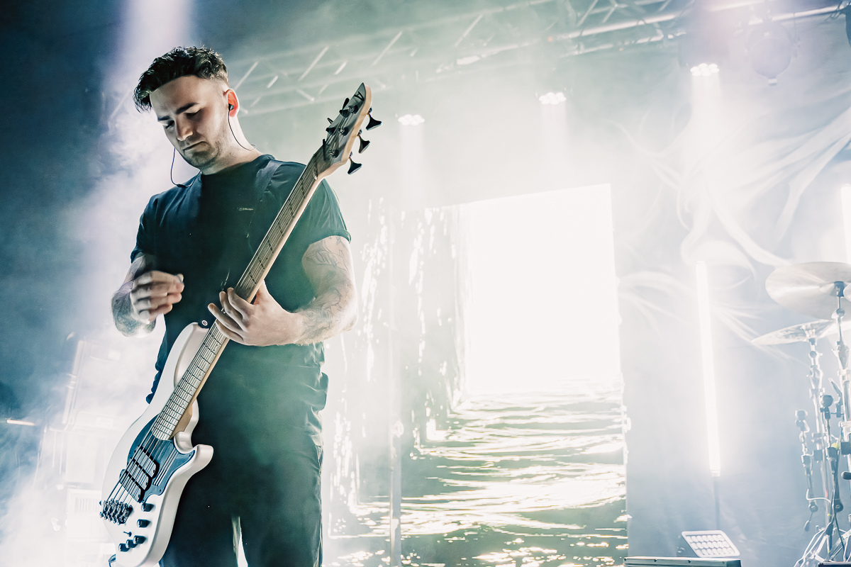 Annisokay @ Kavka Zappa, picture 1, photographed by Peter Smet - FrontView Magazine