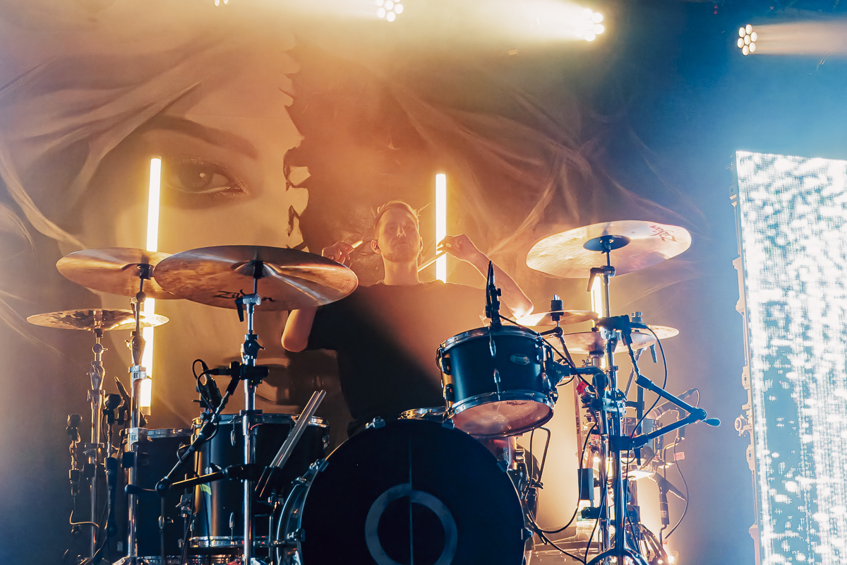 Annisokay @ Kavka Zappa, picture 13, photographed by Peter Smet - FrontView Magazine