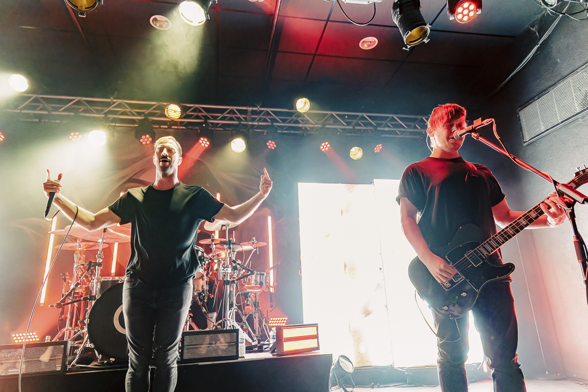 Annisokay @ Kavka Zappa, picture 18, photographed by Peter Smet - FrontView Magazine