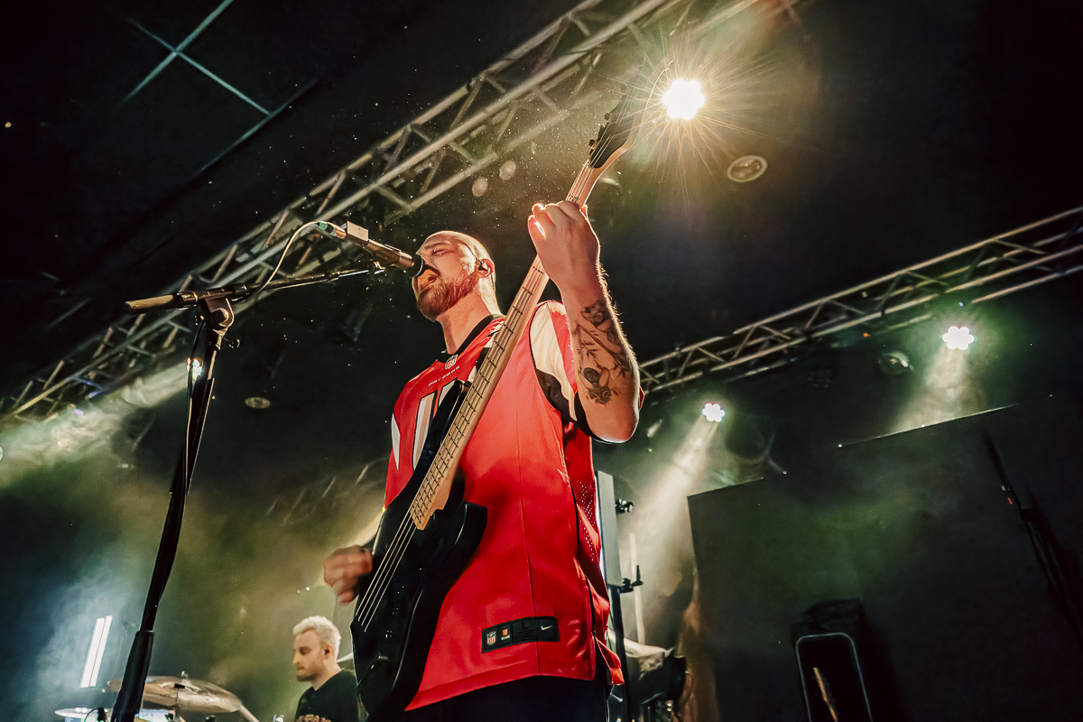 The Narrator @ Kavka Zappa, picture 4, photographed by Peter Smet - FrontView Magazine