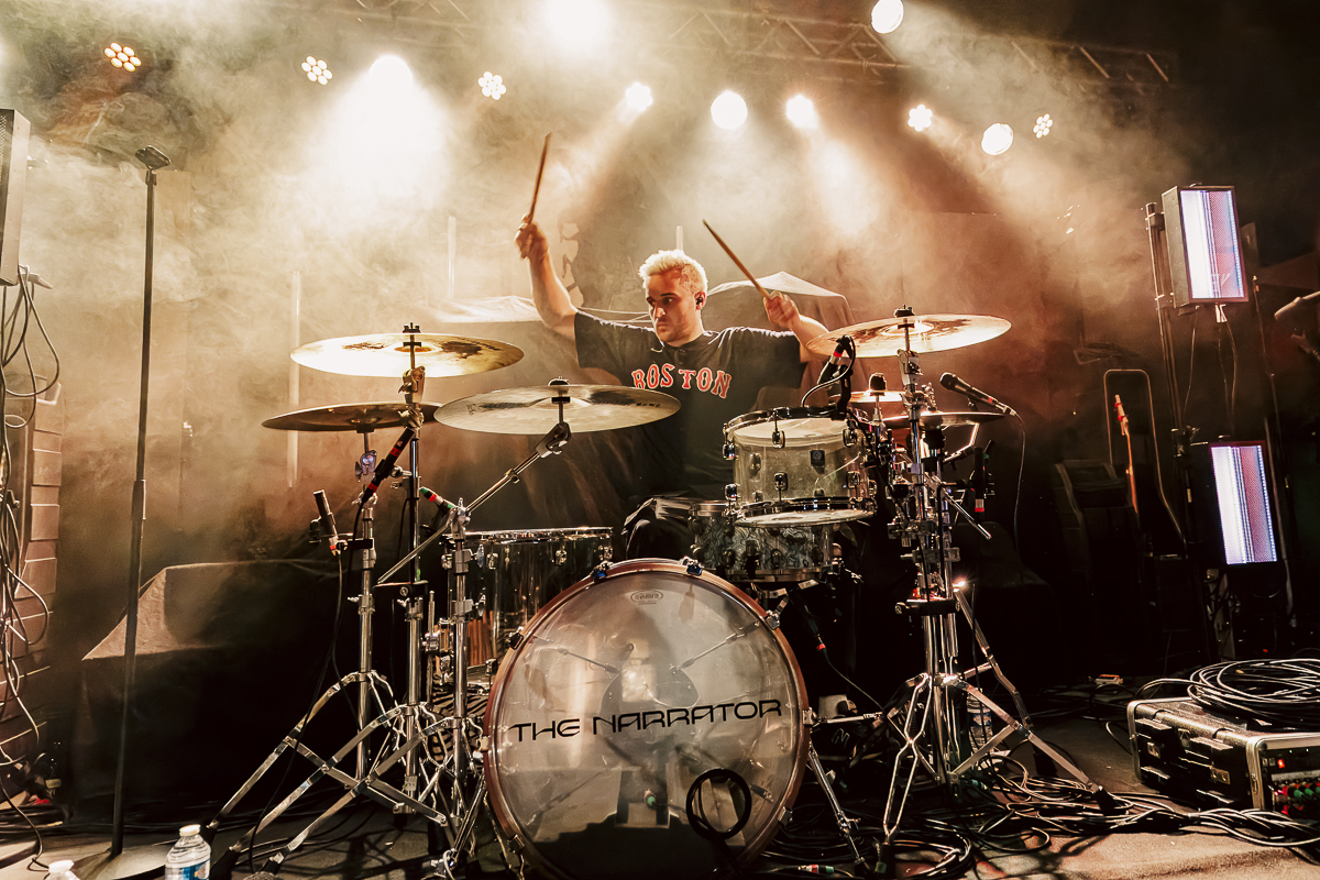 The Narrator @ Kavka Zappa, picture 8, photographed by Peter Smet - FrontView Magazine