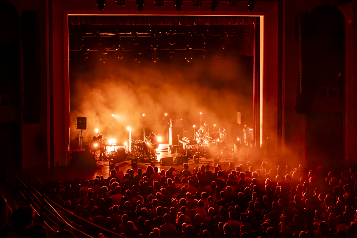 Chet Faker @ De Roma, picture 9, photographed by Bart Janssens - FrontView Magazine
