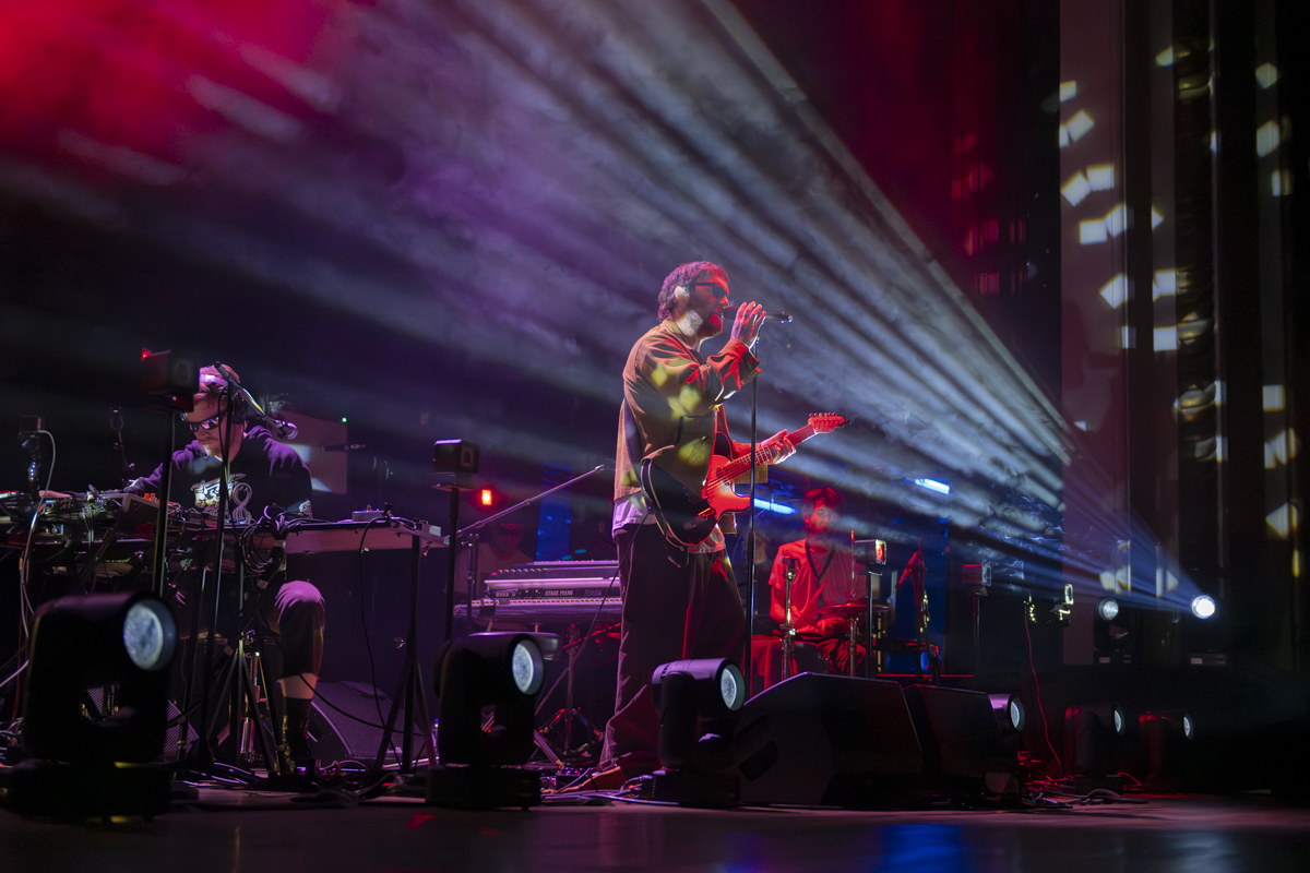 Chet Faker @ De Roma, picture 10, photographed by Bart Janssens - FrontView Magazine