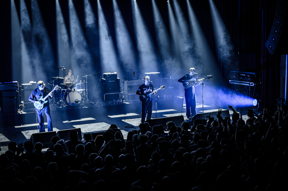 Sons @ Ancienne Belgique, picture 4, photographed by Bjorn Hoeterickx - FrontView Magazine