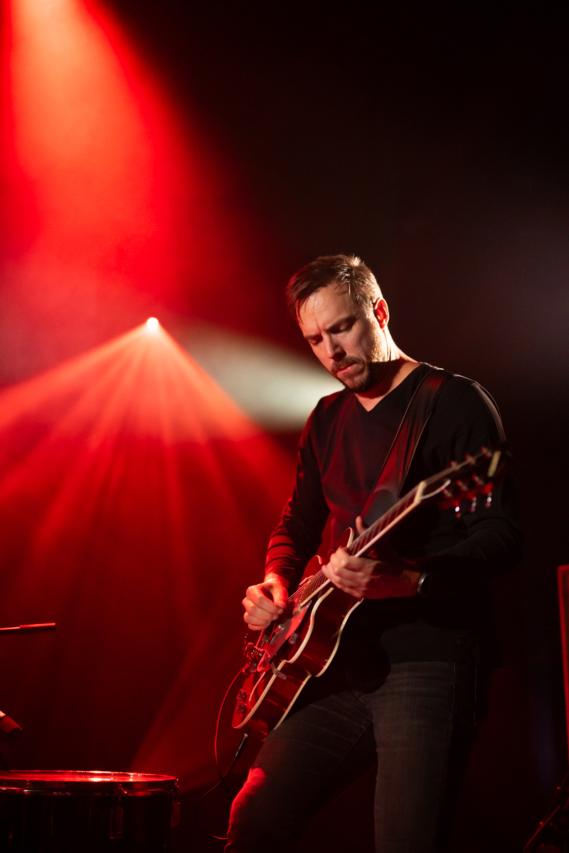 TAKH @ Wintercircus, picture 1, photographed by Koen Marcoen - FrontView Magazine