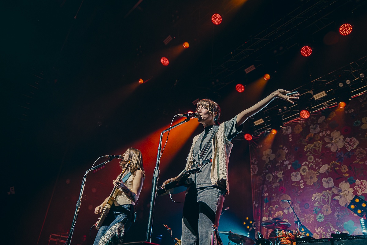 Larkin Poe @ 013, foto 7, foto's door Peter Smet - FrontView Magazine