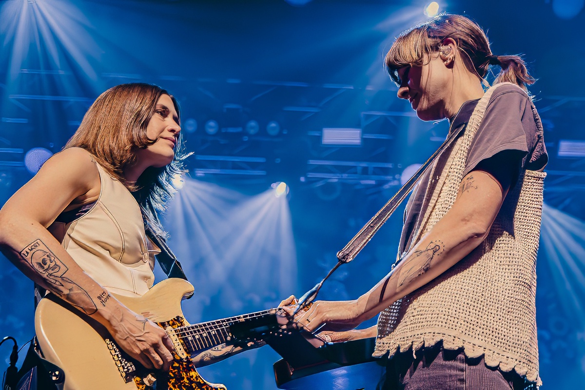 Larkin Poe @ 013, foto 16, foto's door Peter Smet - FrontView Magazine