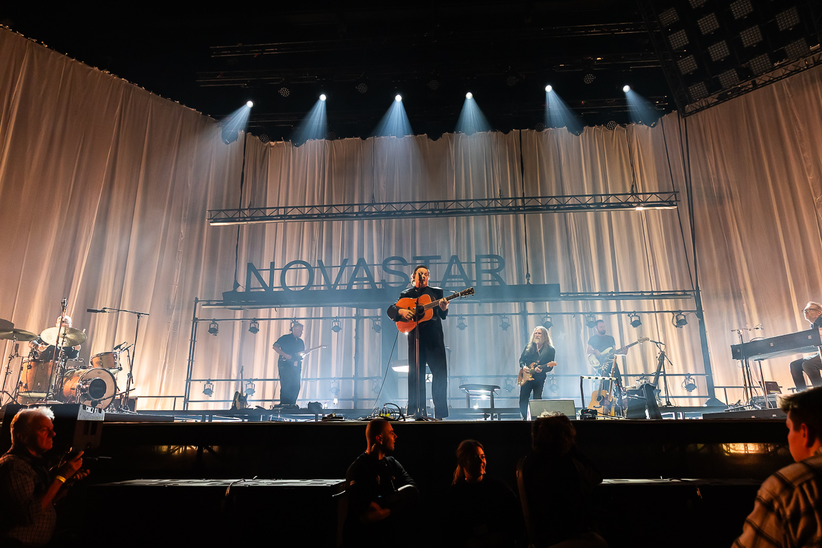 Novastar @ Lotto Arena, picture 7, photographed by Marc Verdonck - FrontView Magazine