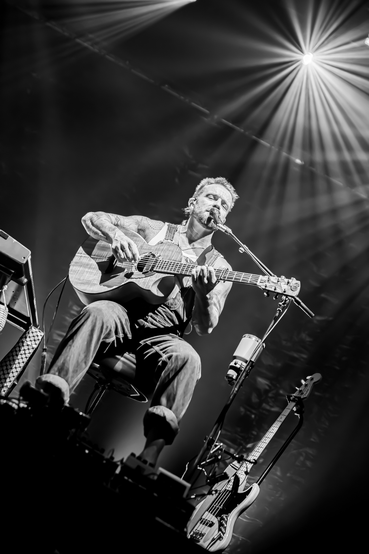 Xavier Rudd @ Vorst Nationaal, picture 3, photographed by Leen Verlinden - FrontView Magazine