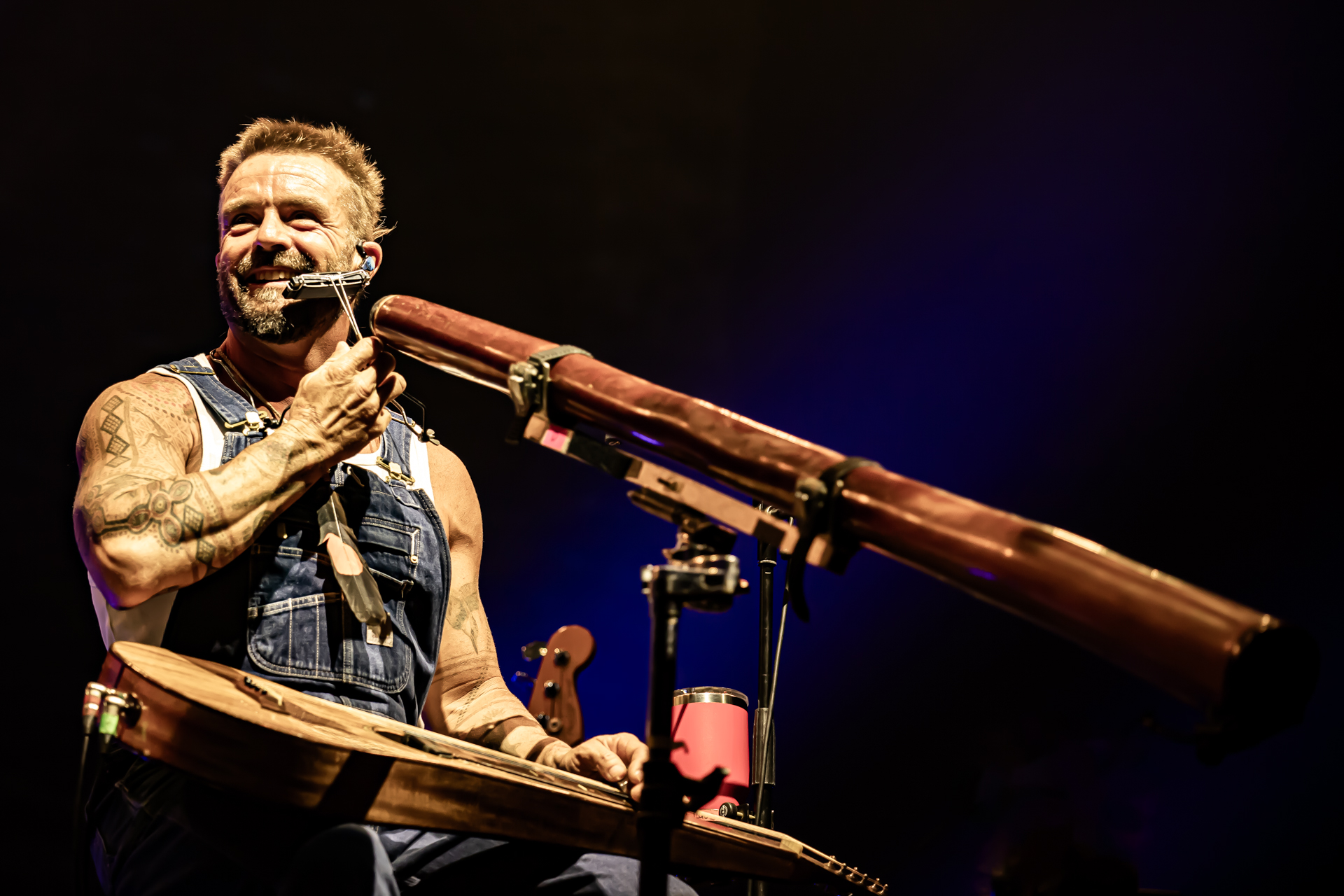 Xavier Rudd @ Vorst Nationaal, picture 16, photographed by Leen Verlinden - FrontView Magazine