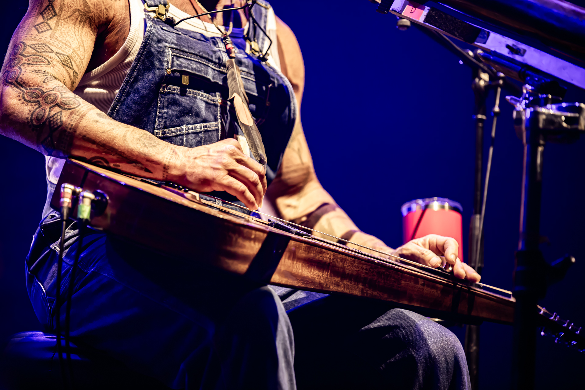Xavier Rudd @ Vorst Nationaal, picture 18, photographed by Leen Verlinden - FrontView Magazine