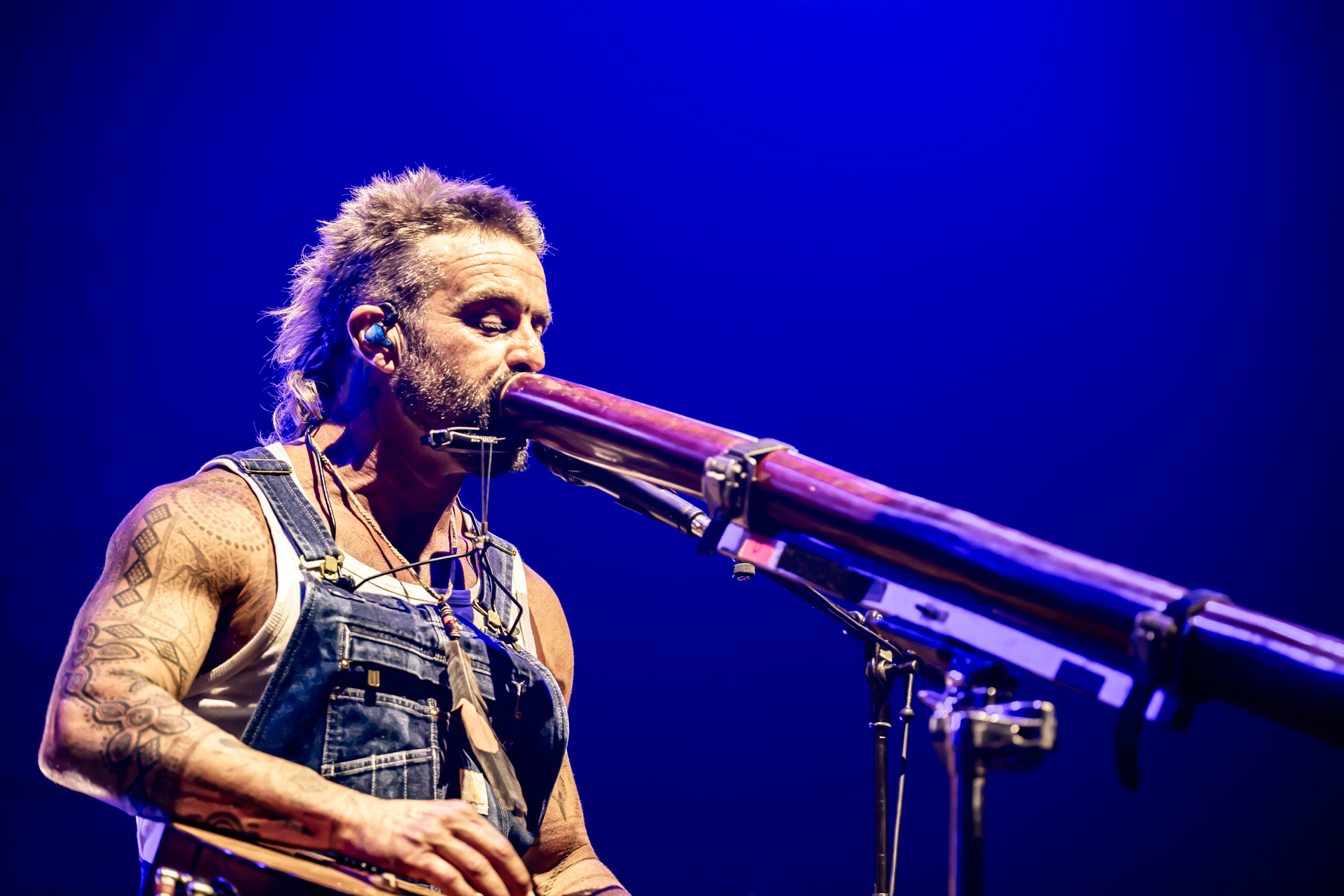 Xavier Rudd @ Vorst Nationaal, picture 19, photographed by Leen Verlinden - FrontView Magazine