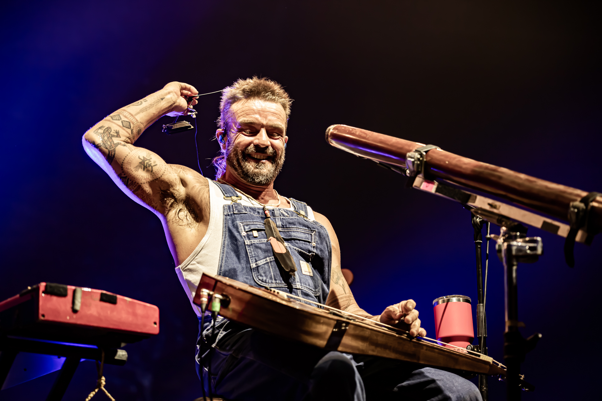 Xavier Rudd @ Vorst Nationaal, picture 20, photographed by Leen Verlinden - FrontView Magazine