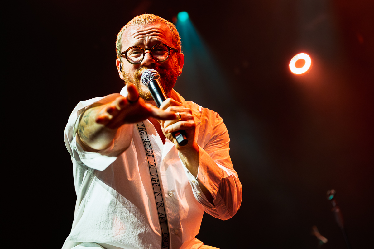 Sam Fischer @ 013, picture 10, photographed by Dorien Goetschalckx - FrontView Magazine