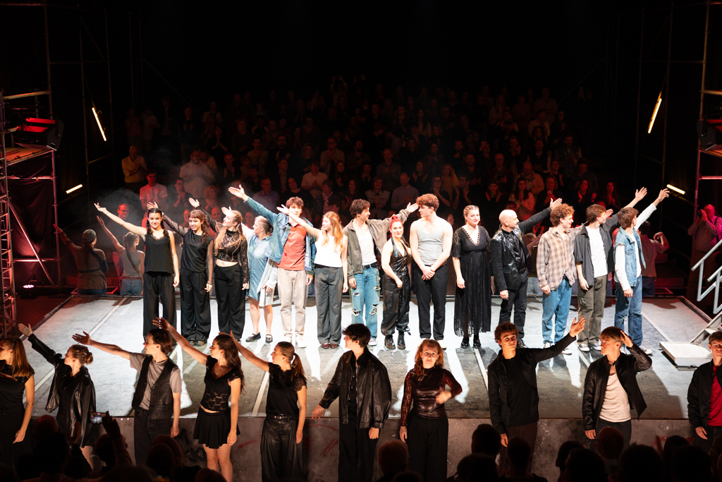Premiere Romeo & Julia @ Zuiderpershuis, picture 33, photographed by Peter Casie - FrontView Magazine