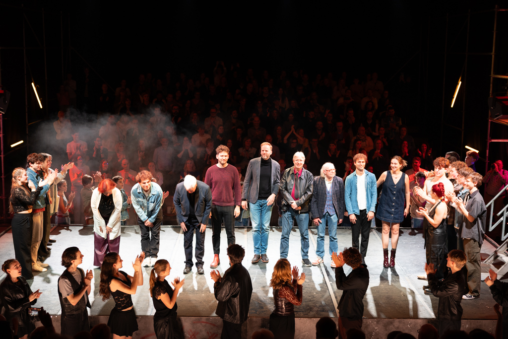 Premiere Romeo & Julia @ Zuiderpershuis, picture 34, photographed by Peter Casie - FrontView Magazine
