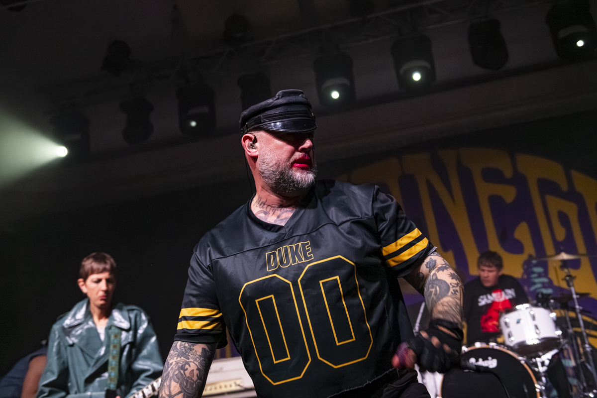 Turbonegro @ De Casino, foto 6, foto's door Bart Janssens - FrontView Magazine