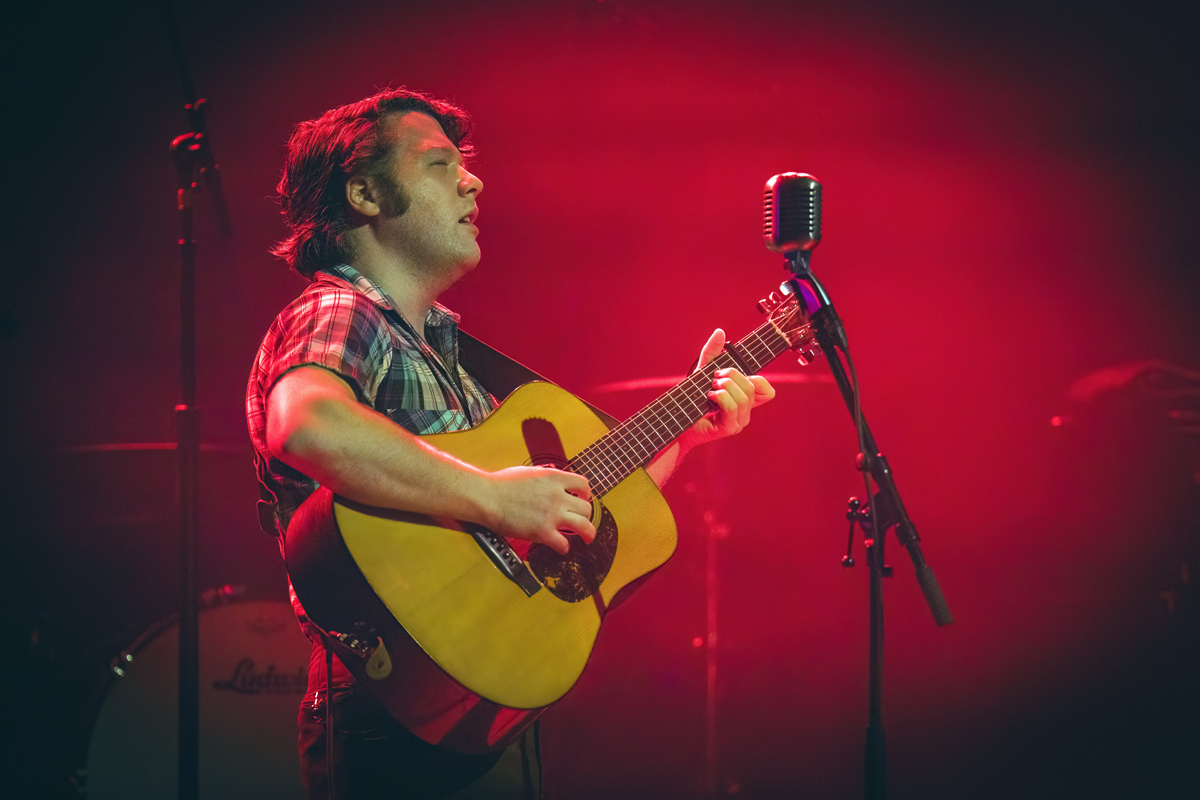 Early James @ De Roma, picture 2, photographed by Livia Vaduva, shamrockraver - FrontView Magazine