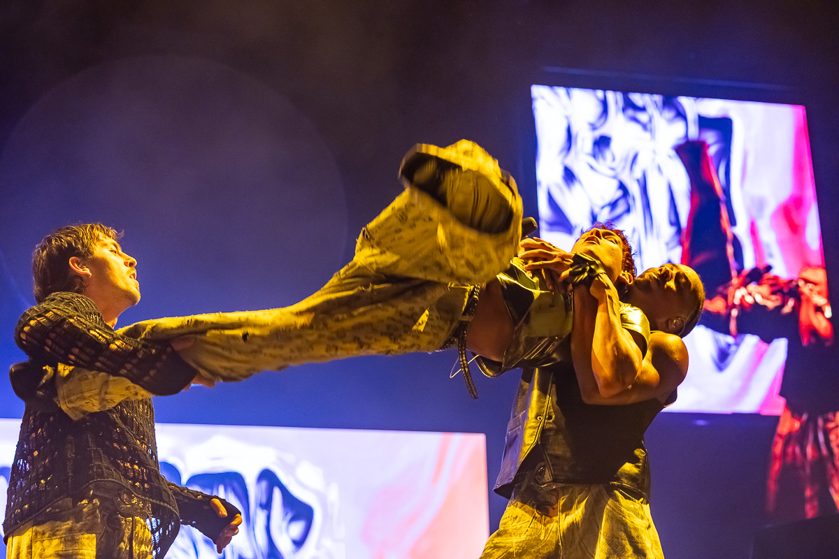 Omar Rudberg @ Lotto Arena, picture 9, photographed by Marc Verdonck - FrontView Magazine