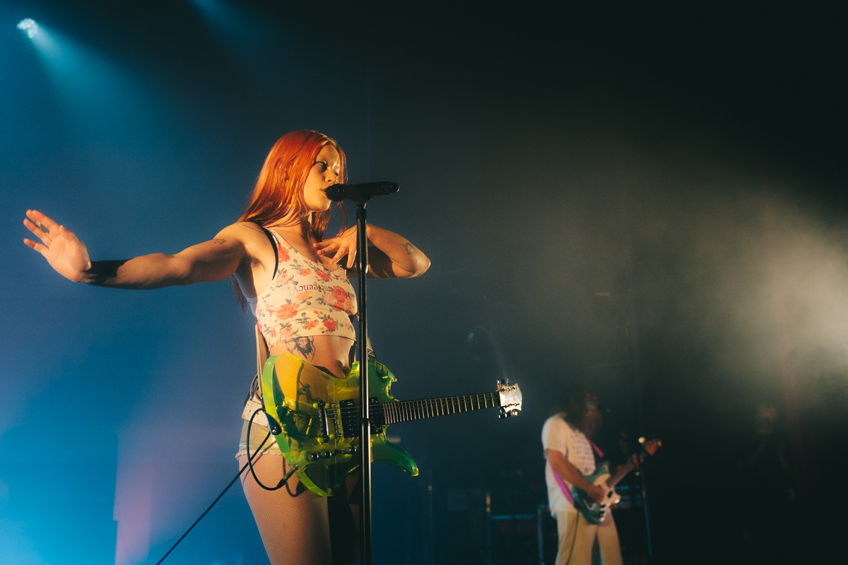 Wet Leg @ Ancienne Belgique, picture 6, photographed by Jelle Meersschaut - FrontView Magazine