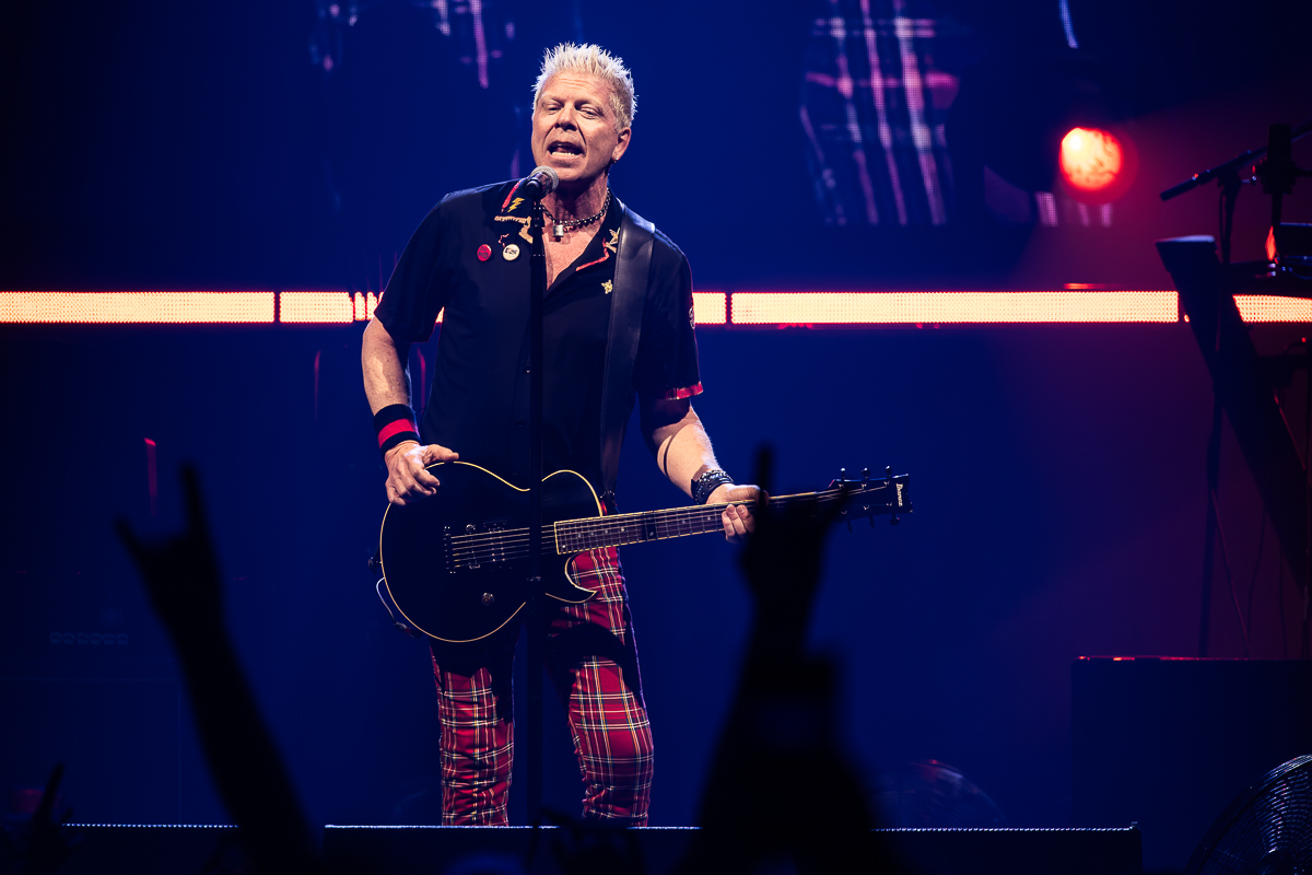 The Offspring @ ING Arena, picture 5, photographed by David Johnson - FrontView Magazine