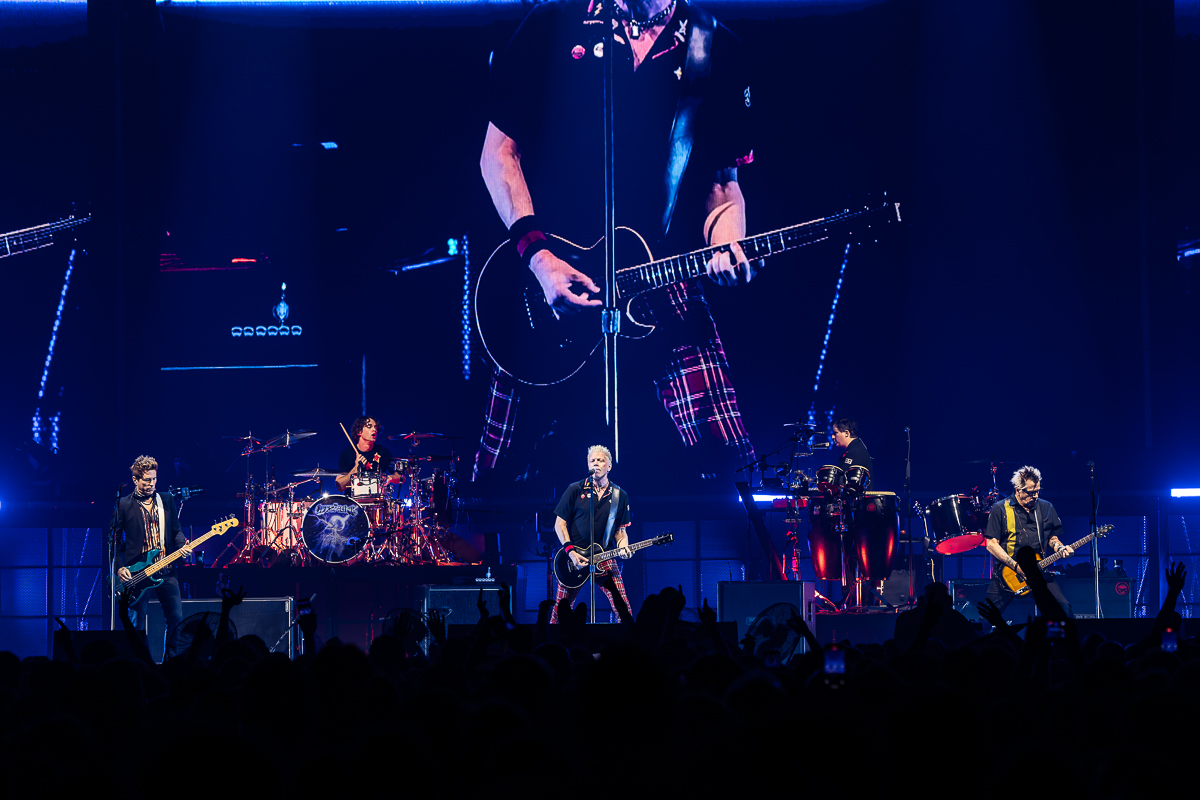 The Offspring @ ING Arena, picture 6, photographed by David Johnson - FrontView Magazine