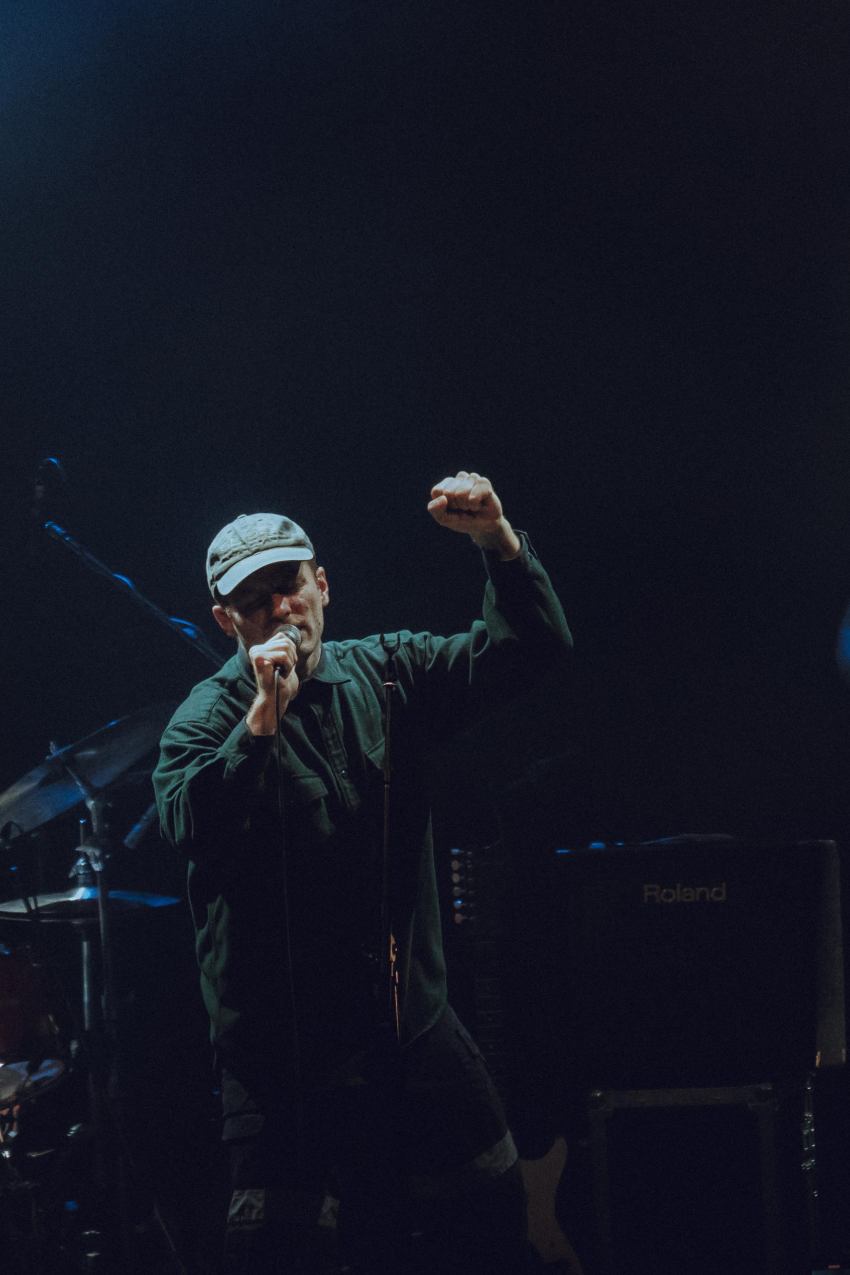Mac DeMarco @ Koninklijk Circus, picture 5, photographed by Simon Coppens - FrontView Magazine