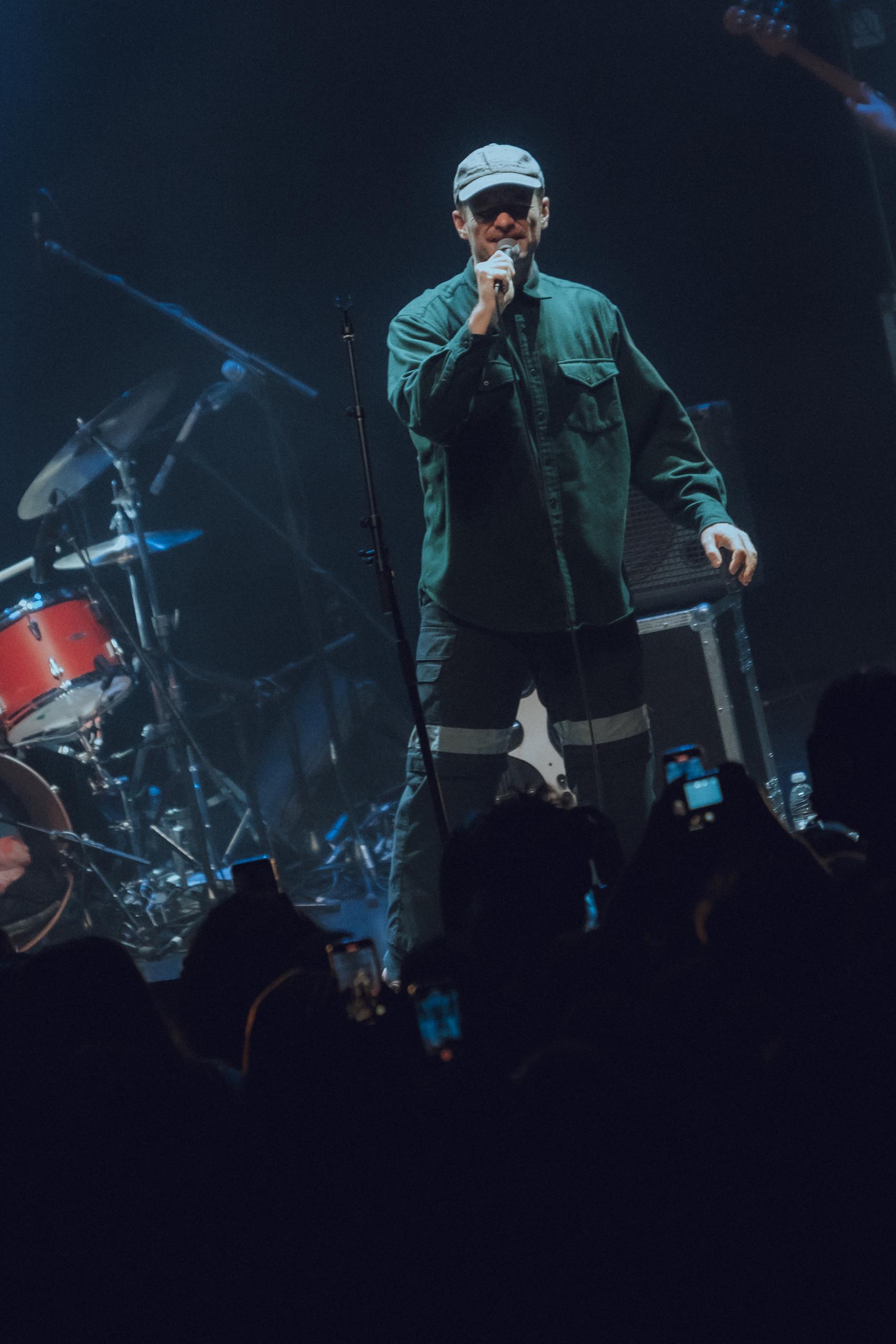 Mac DeMarco @ Koninklijk Circus, picture 12, photographed by Simon Coppens - FrontView Magazine