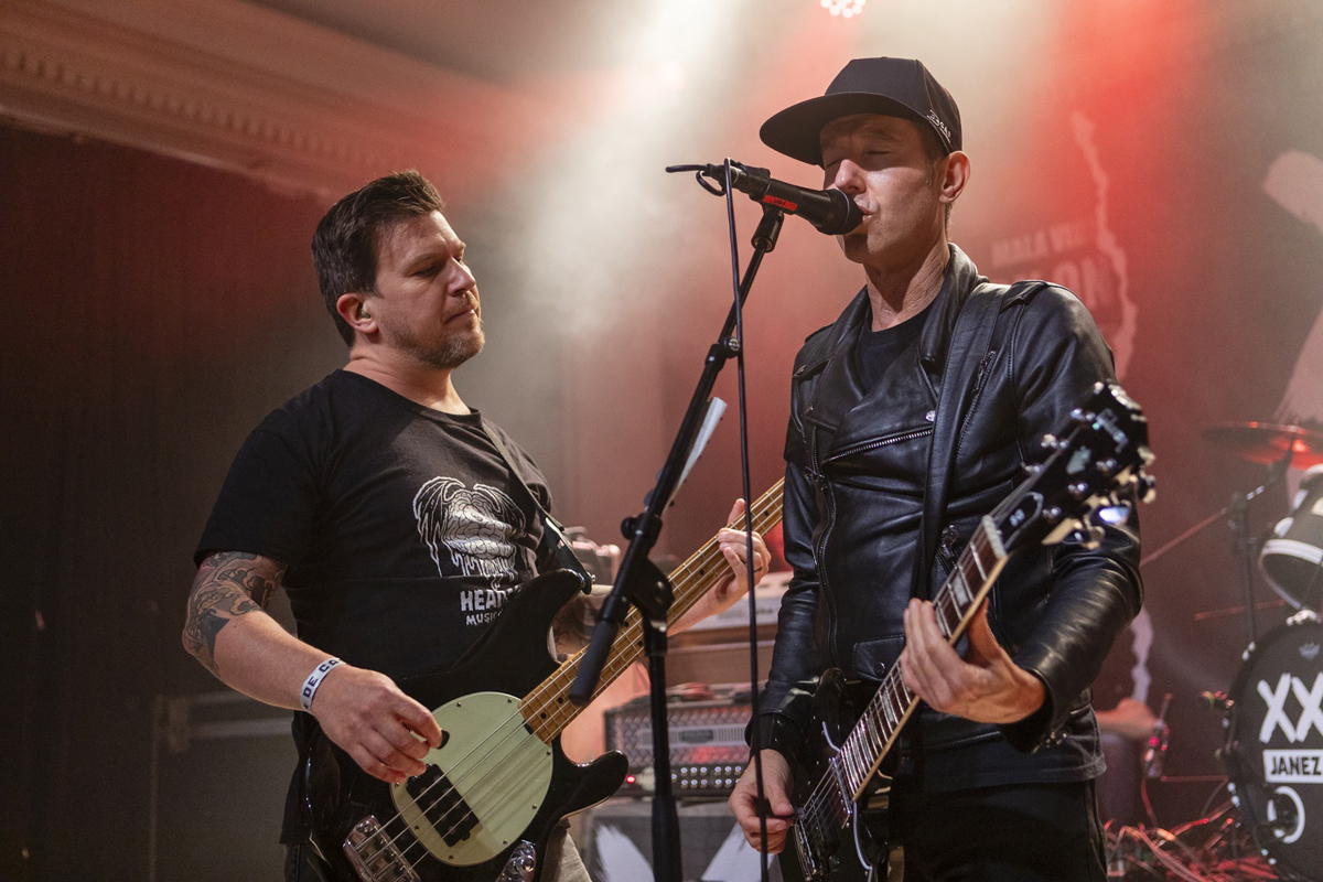 Janez Detd. @ De Casino, foto 1, foto's door Edwin Houdevelt - FrontView Magazine