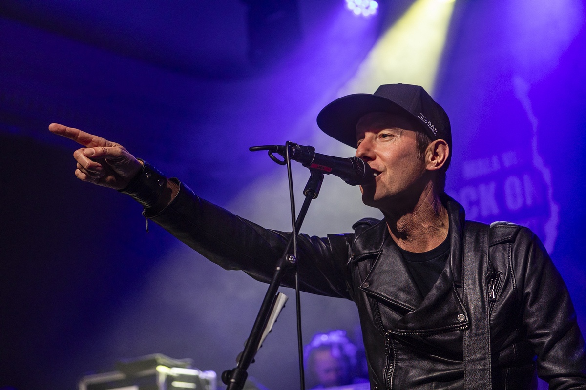Janez Detd. @ De Casino, foto 8, foto's door Edwin Houdevelt - FrontView Magazine