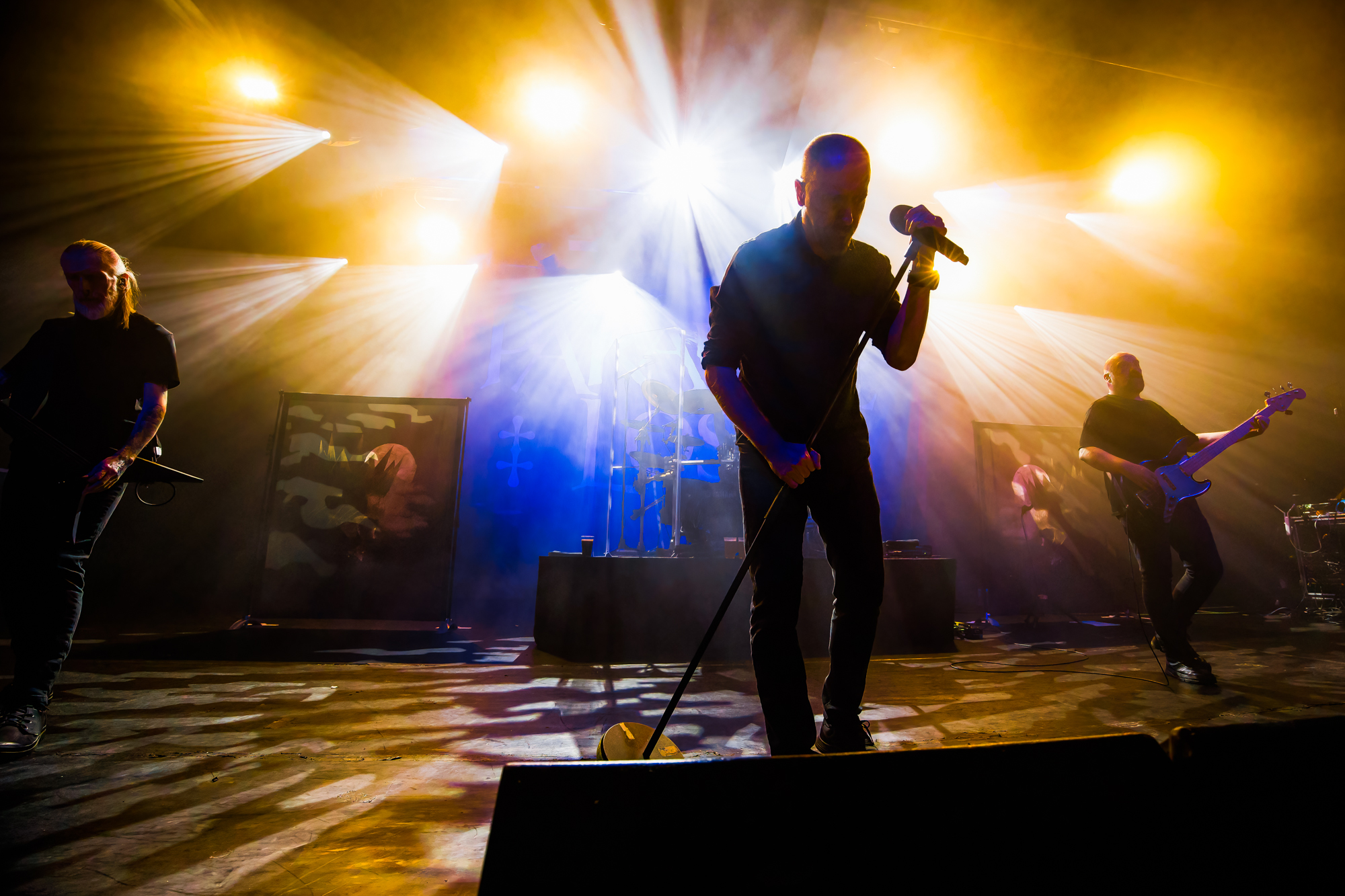 Paradise Lost In concert @ Trix, picture 6, photographed by Paul Jongeneelen - FrontView Magazine