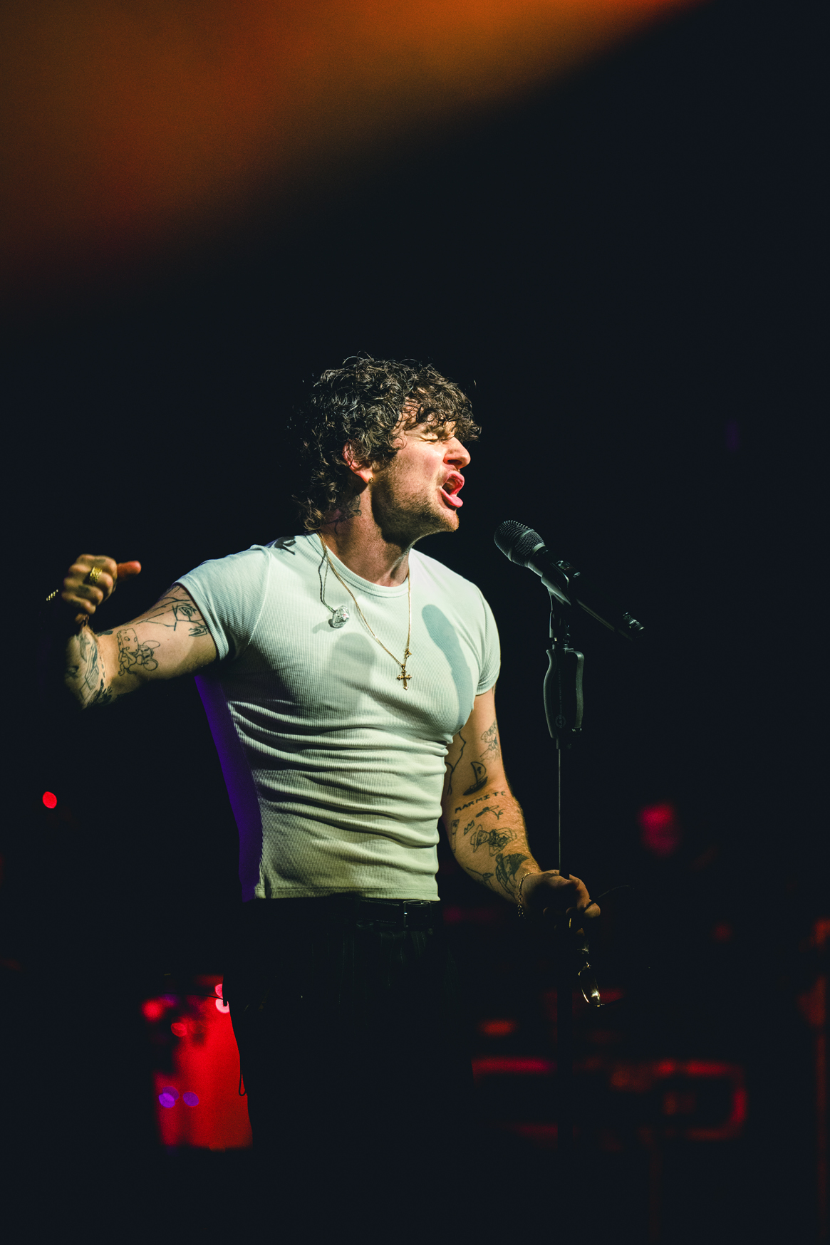 Tom Grennan @ Ancienne Belgique, picture 8, photographed by Livia Vaduva - FrontView Magazine