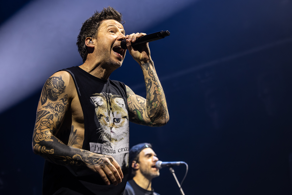 Simple Plan @ ING Arena, foto 8, foto's door David Johnson - FrontView Magazine
