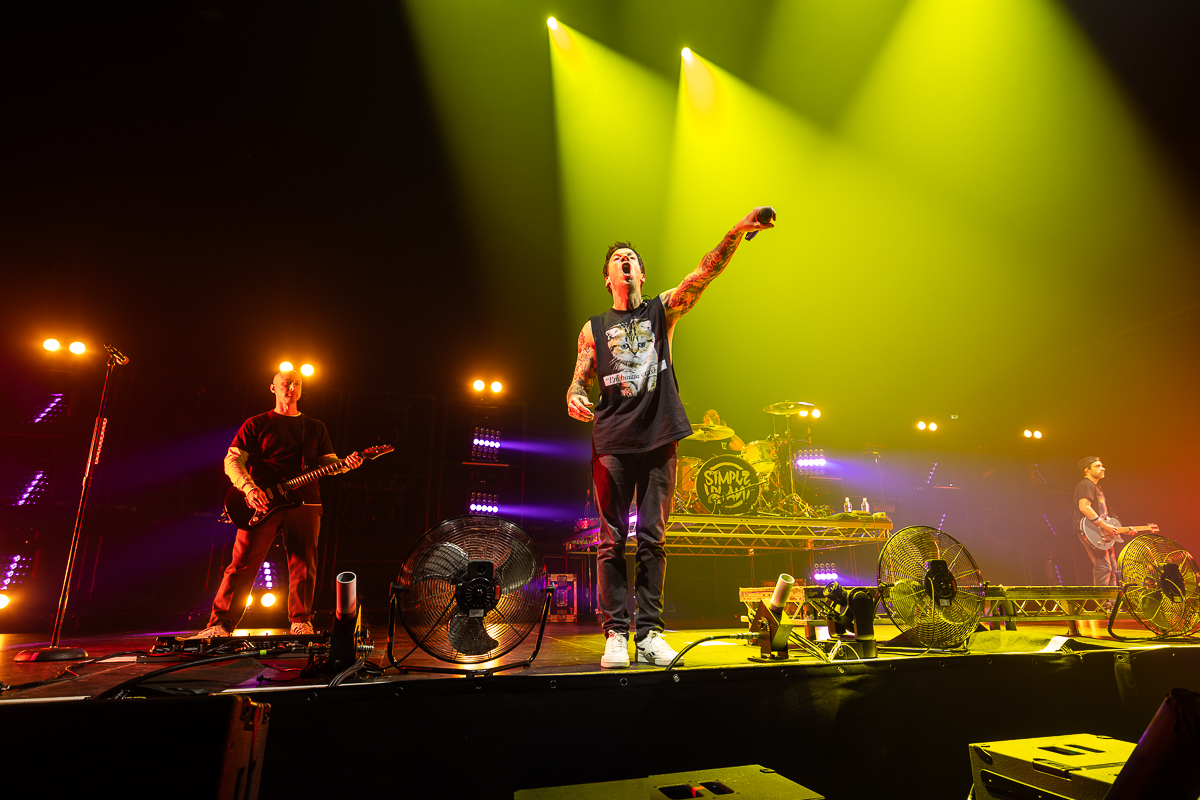 Simple Plan @ ING Arena, foto 10, foto's door David Johnson - FrontView Magazine