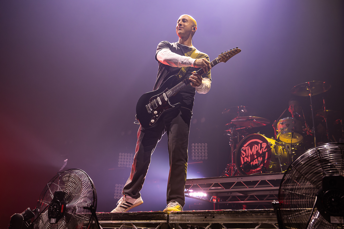 Simple Plan @ ING Arena, foto 12, foto's door David Johnson - FrontView Magazine