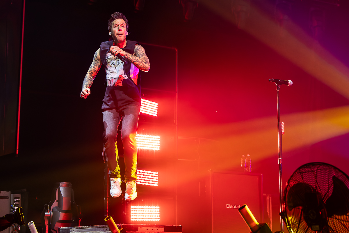 Simple Plan @ ING Arena, foto 13, foto's door David Johnson - FrontView Magazine