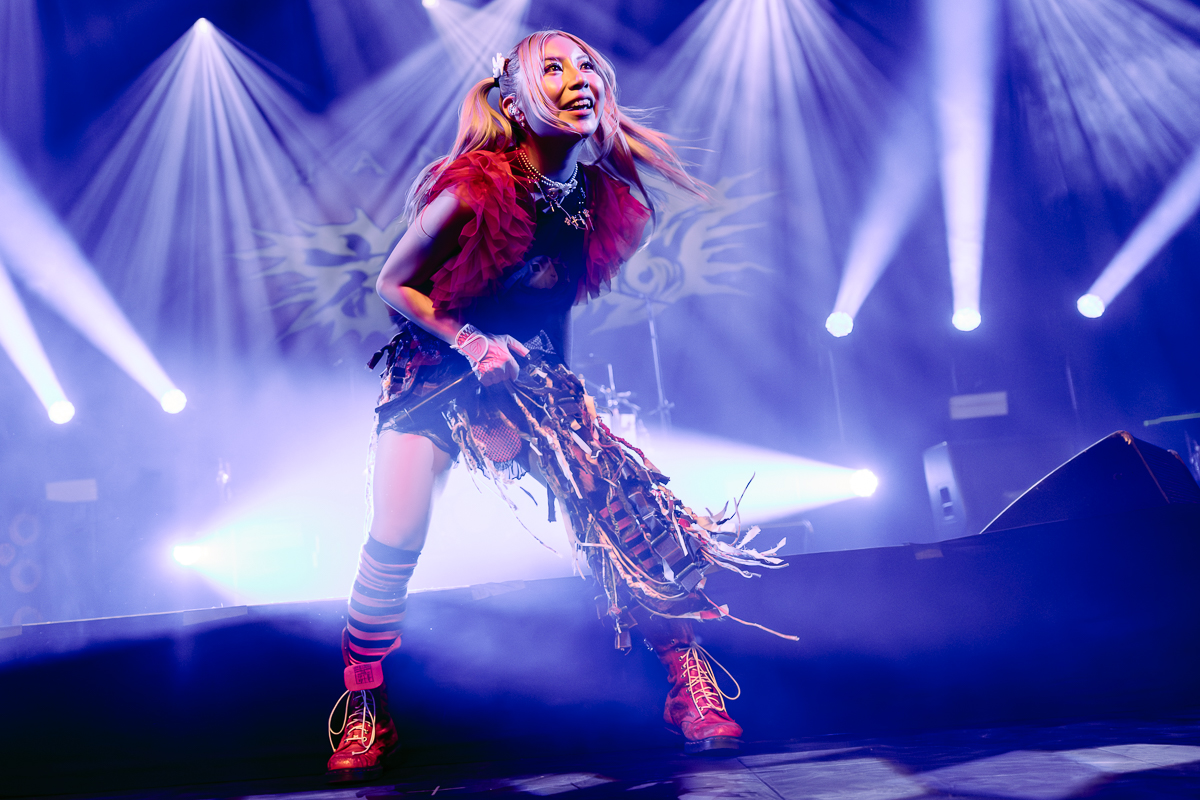 Hanabie @ Ancienne Belgique, picture 4, photographed by Dorien Goetschalckx - FrontView Magazine