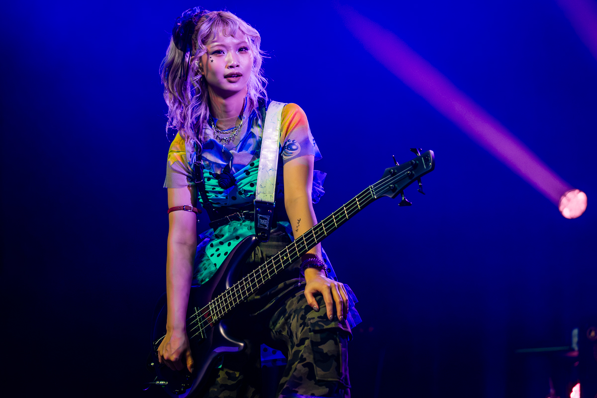 Hanabie @ Ancienne Belgique, picture 18, photographed by Dorien Goetschalckx - FrontView Magazine